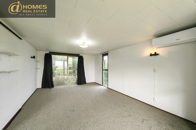 Photo of property in 5 Rosedale Road, Pinehill, Auckland, 0632