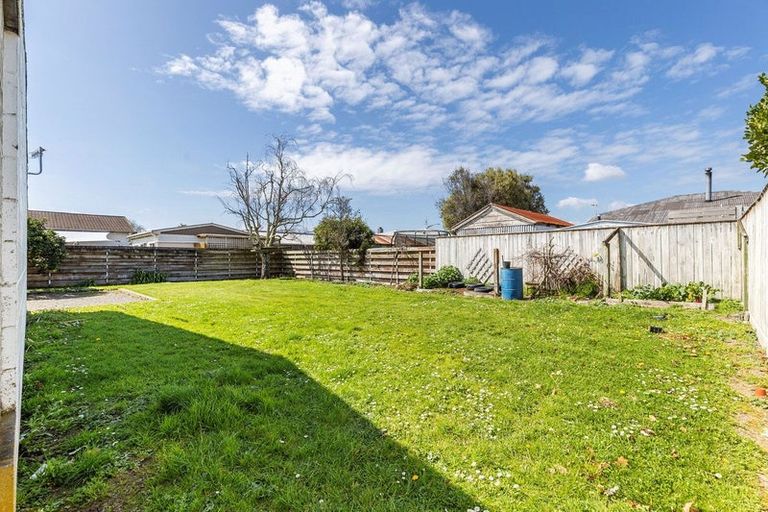 Photo of property in 4/10 Kowhai Avenue, Takaro, Palmerston North, 4410