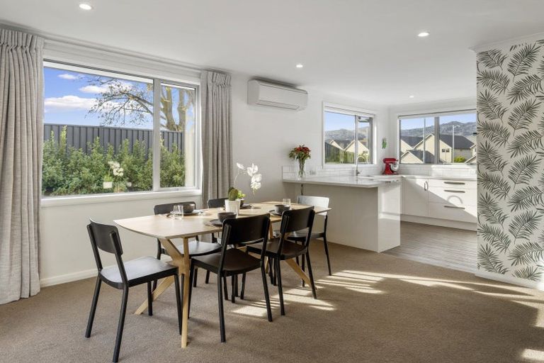 Photo of property in 20 Perriam Place, Mount Pisa, Cromwell, 9383