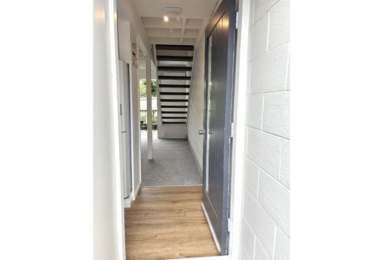 Photo of property in Paddington Apartments, 9/15 Mckinley Crescent, Brooklyn, Wellington, 6021