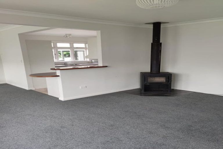 Photo of property in 2 Paisley Street, Levin, 5510
