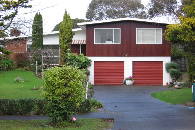 Photo of property in 5 Belmont Place, Terrace End, Palmerston North, 4410
