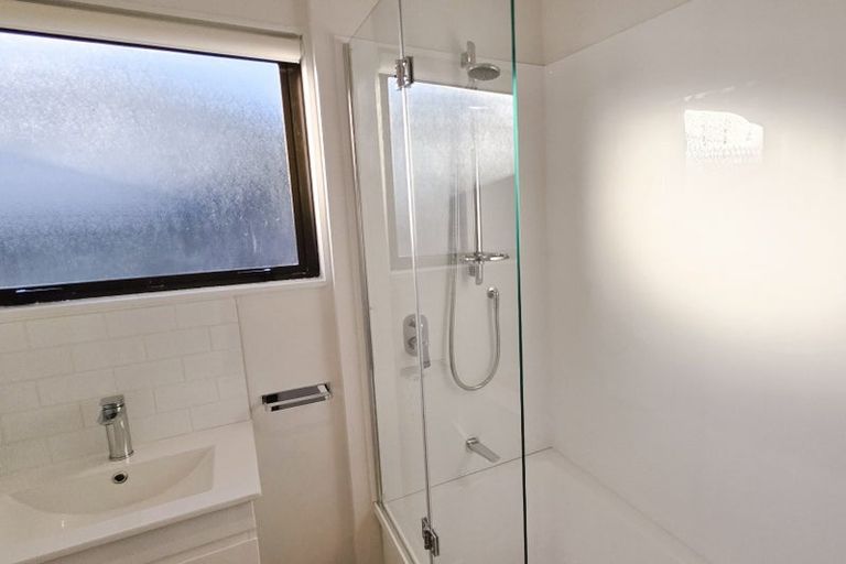 Photo of property in 25 Pennant Grove, Titahi Bay, Porirua, 5022