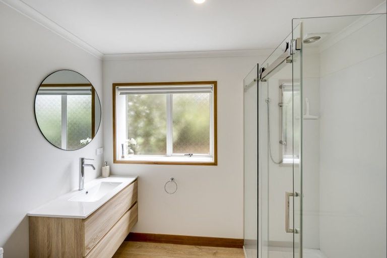 Photo of property in 82 Kent Terrace, Taradale, Napier, 4112