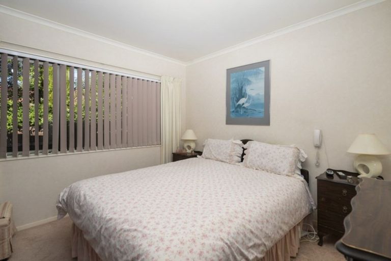 Photo of property in 145 Summerhill Drive, Fitzherbert, Palmerston North, 4410