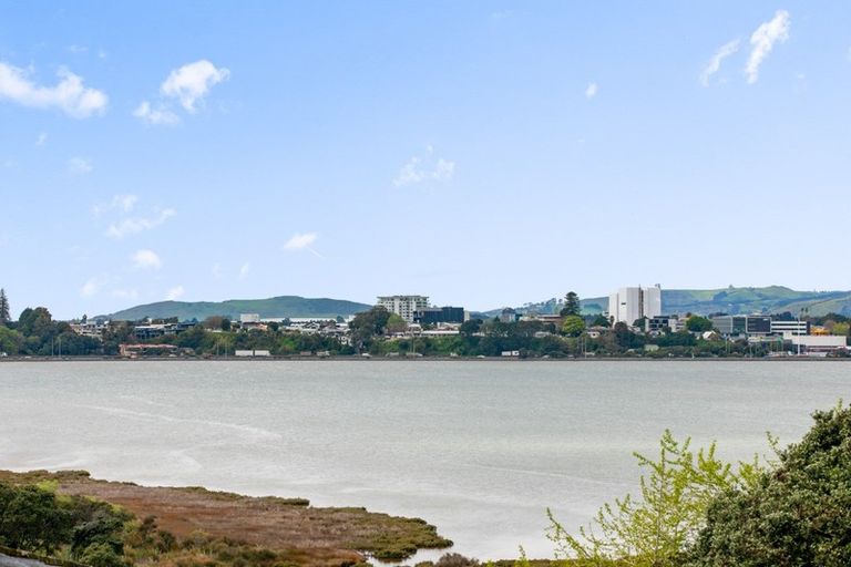 Photo of property in 174a Grange Road, Otumoetai, Tauranga, 3110