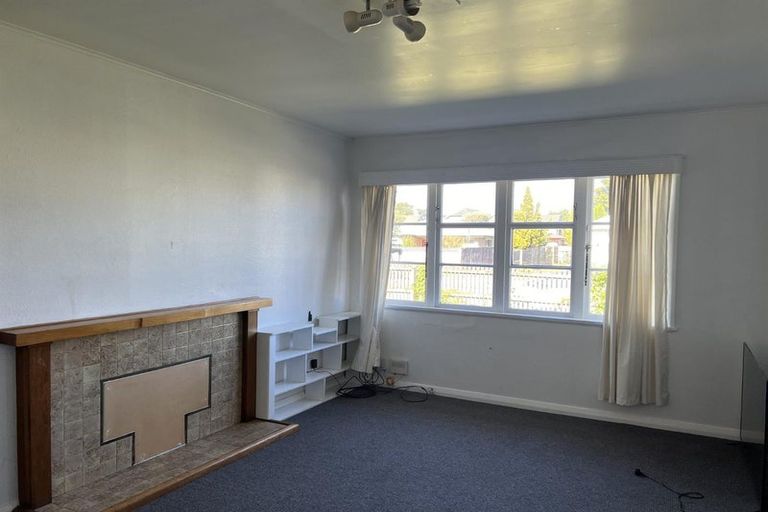 Photo of property in 60 Wainui Street, Riccarton, Christchurch, 8041