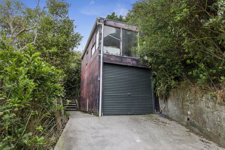 Photo of property in 8 Hoggard Street, Vogeltown, Wellington, 6021