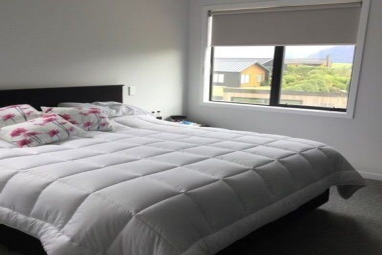 Photo of property in 50 Jacks Point Rise, Jacks Point, Queenstown, 9371