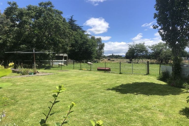 Photo of property in 27 Charlotte Street, Takapau, 4203