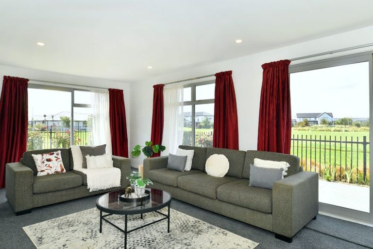 Photo of property in 10 Limbrick Crescent, Wigram, Christchurch, 8042