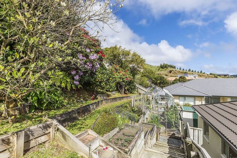 Photo of property in 171 Woodman Drive, Tawa, Wellington, 5028