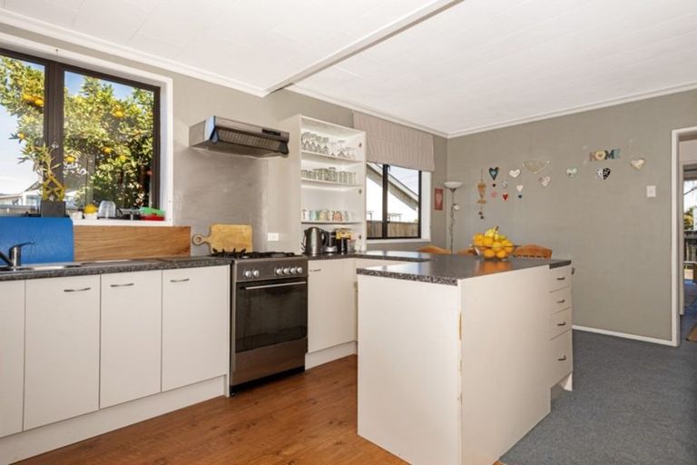 Photo of property in 15 Poplar Street, Mangapapa, Gisborne, 4010