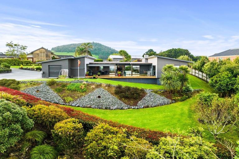 Photo of property in 24 Chatsfield Place, Te Kamo, Whangarei, 0112