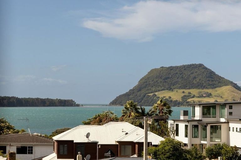 Photo of property in 8a Freyberg Street, Otumoetai, Tauranga, 3110