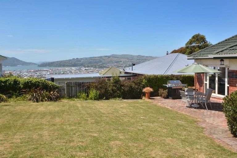 Photo of property in 64 Middleton Road, Kew, Dunedin, 9012