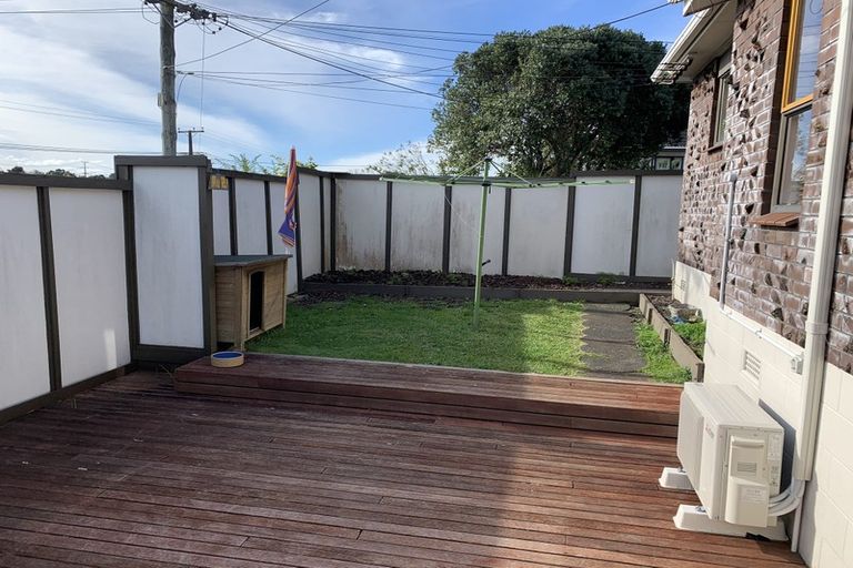 Photo of property in 1/16 Hart Road, Hauraki, Auckland, 0622
