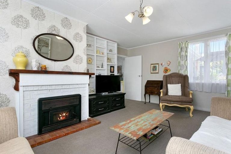 Photo of property in 1037 Hazelmere Crescent, Te Awamutu, 3800
