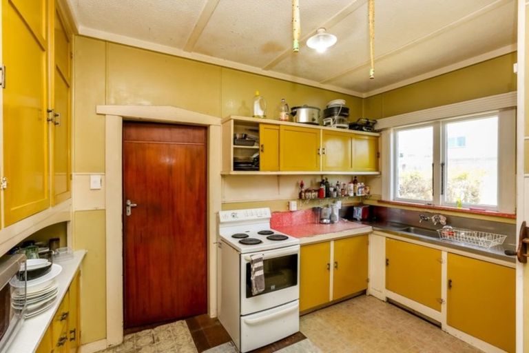 Photo of property in 91 Buller Street, New Plymouth, 4312
