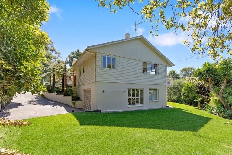 Photo of property in 25 Gunbar Drive, Welcome Bay, Tauranga, 3175