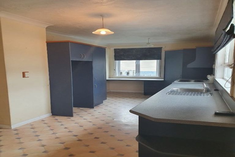 Photo of property in 49 Dorset Avenue, Westown, New Plymouth, 4310