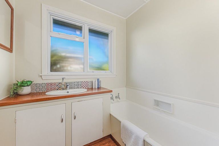 Photo of property in 3 Oldham Lane, The Wood, Nelson, 7010