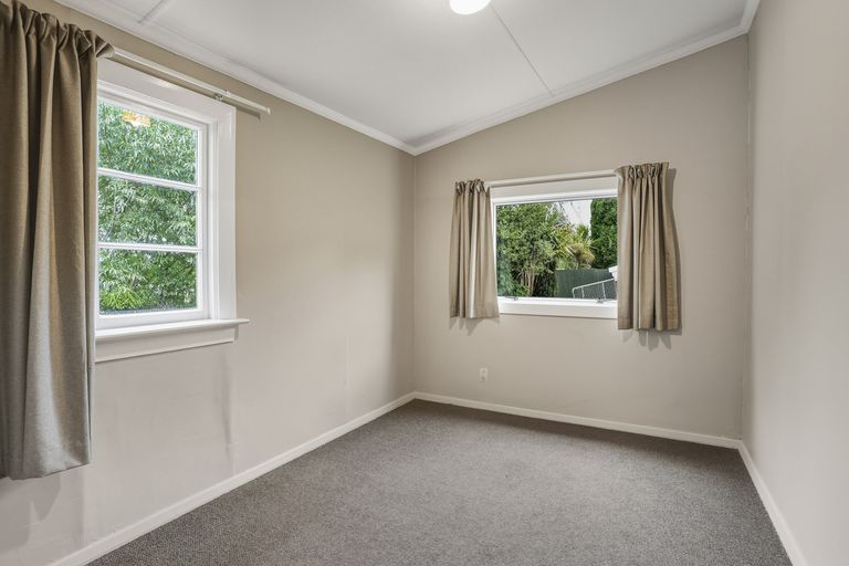 Photo of property in 49b Bath Street, Brighton, Dunedin, 9035
