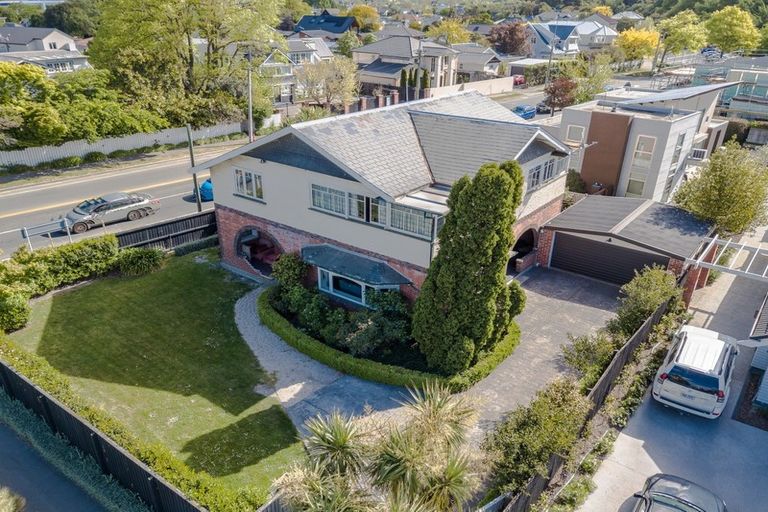 Photo of property in 23 Straven Road, Riccarton, Christchurch, 8011