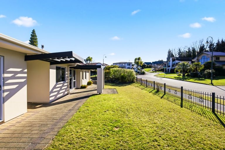 Photo of property in 26 Luberon Way, Nukuhau, Taupo, 3330