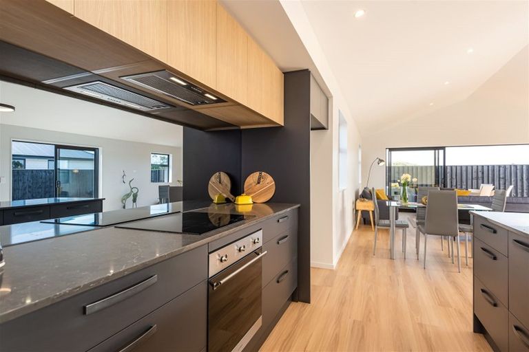 Photo of property in 25 Hotere Street, Rangiora, 7400