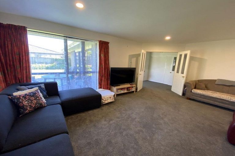Photo of property in 137 Winters Road, Mairehau, Christchurch, 8052