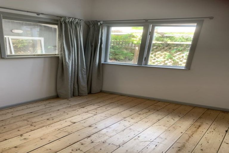 Photo of property in 13 Matai Road, Raumati South, Paraparaumu, 5032