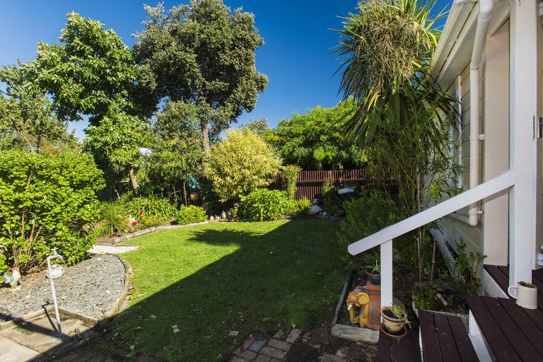 Photo of property in 15 Harris Street, Kaiti, Gisborne, 4010