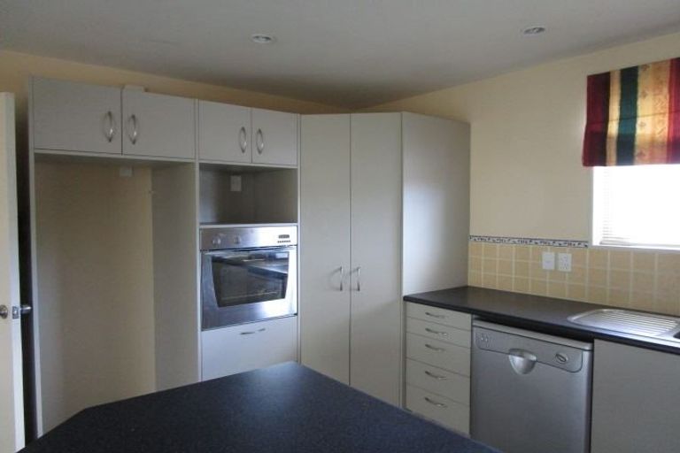 Photo of property in 41 Seymour Street, Hornby, Christchurch, 8042