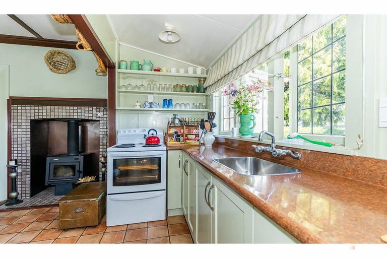 Photo of property in 4 Exeter Street, Waimate, 7924