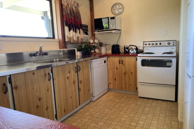 Photo of property in 59 Hauraki Terrace, Pukawa Bay, Turangi, 3381