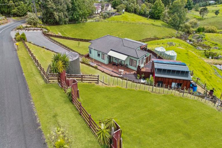 Photo of property in 52 Reid Road, Glenbrook, Waiuku, 2681