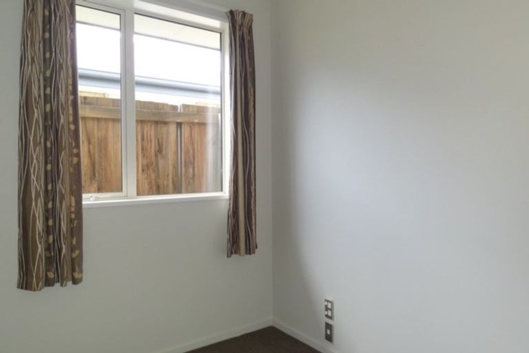 Photo of property in 3/60 Bassett Street, Burwood, Christchurch, 8083