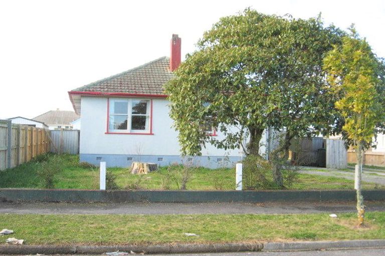 Photo of property in 53 Paul Crescent, Fairfield, Hamilton, 3214