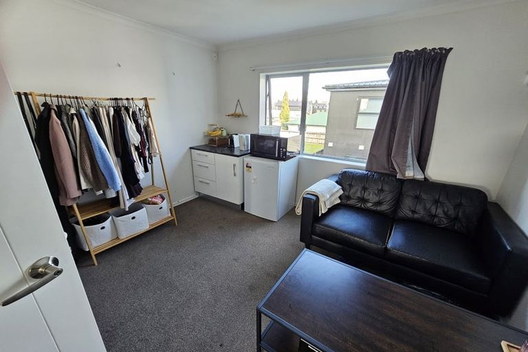 Photo of property in 4/59 May Street, Hamilton East, Hamilton, 3216