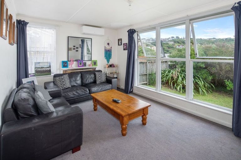 Photo of property in 31 Matatiro Street, Titahi Bay, Porirua, 5022