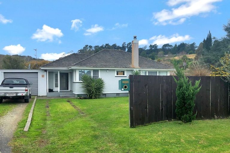 Photo of property in 11 Oswald Street, Mangapapa, Gisborne, 4010