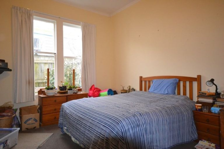Photo of property in 102 Wilson Street, Newtown, Wellington, 6021