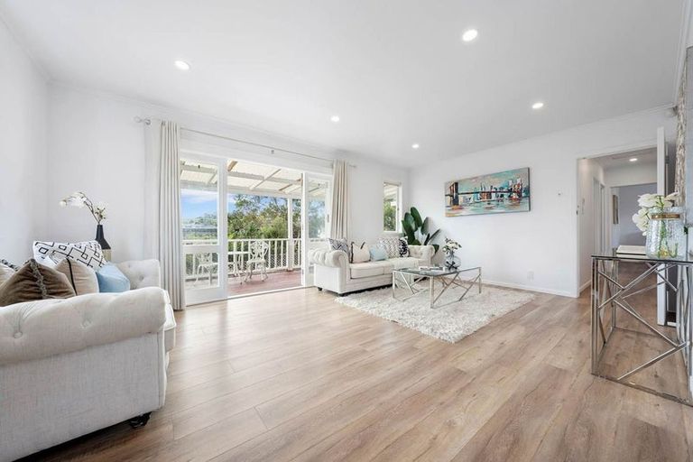 Photo of property in 2/18 Kenmure Avenue, Forrest Hill, Auckland, 0620