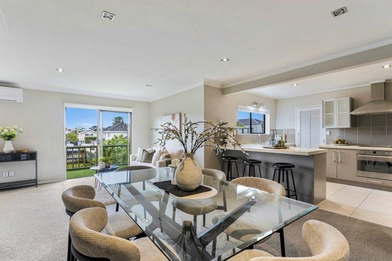Photo of property in 2/4 Melanesia Road, Kohimarama, Auckland, 1071