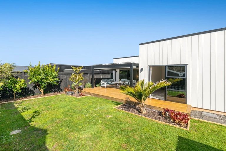 Photo of property in 7 Hampton Mews, Snells Beach, 0920