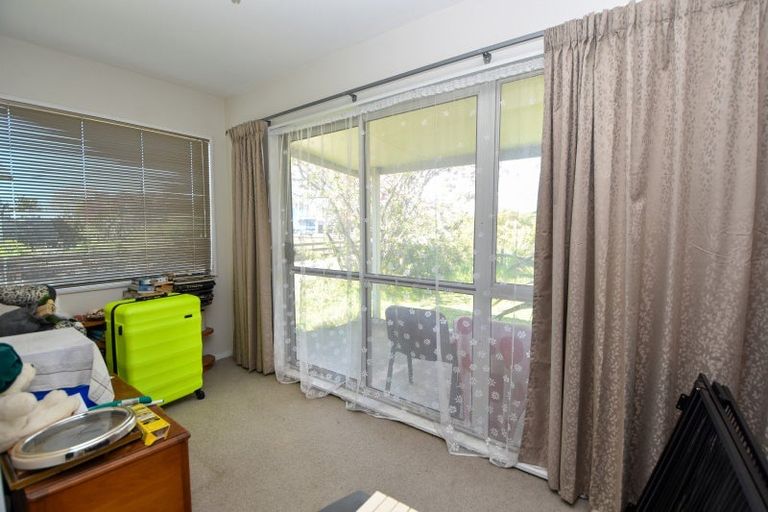 Photo of property in 320 High Street South, Carterton, 5713