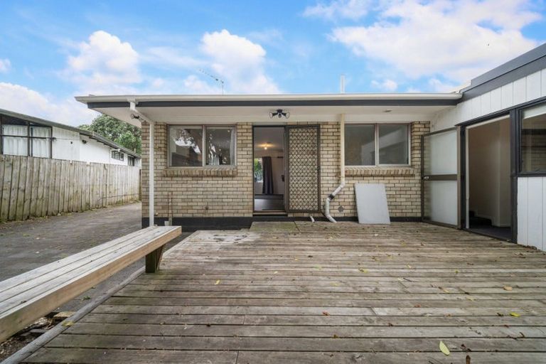 Photo of property in 2/515 Weymouth Road, Weymouth, Auckland, 2103