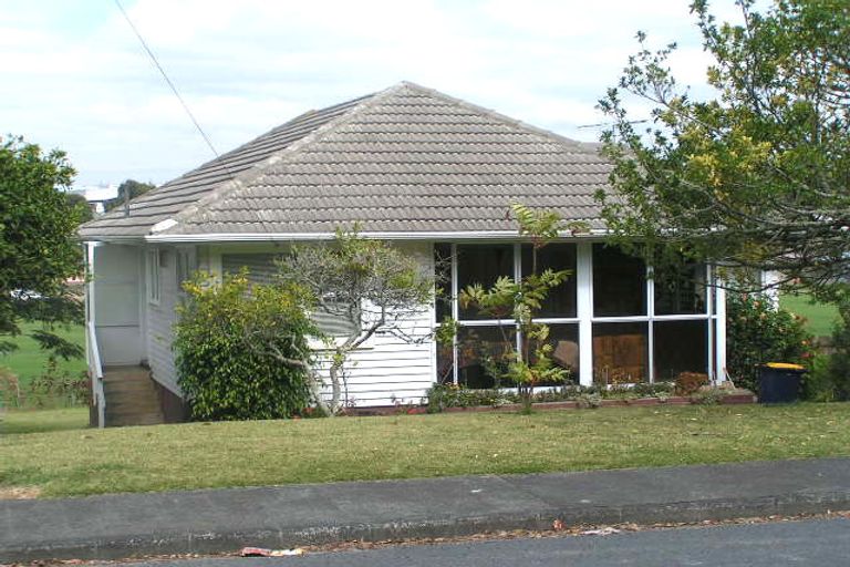 Photo of property in 59 Bond Crescent, Forrest Hill, Auckland, 0620