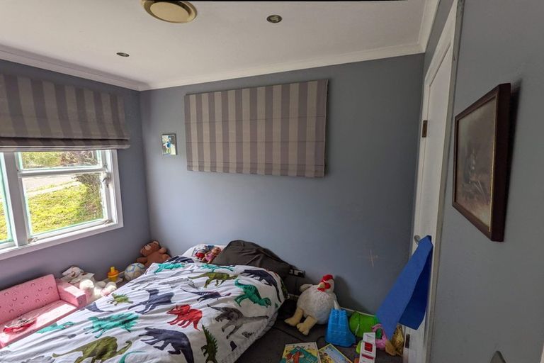 Photo of property in 83 Helston Road, Paparangi, Wellington, 6037